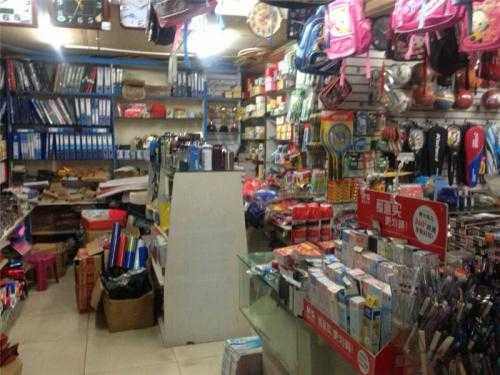 產(chǎn)品名稱：大量收購(gòu)文體用品，高價(jià)回收，快速變現(xiàn)！
產(chǎn)品型號(hào)：收購(gòu)庫(kù)存文體用品,筆,本子,橡皮擦,尺子,體育用品,籃球,足球,繩子
產(chǎn)品規(guī)格：回收庫(kù)存文體用品,戶外用品,登山用品,滑雪用品,帳篷,登山鞋